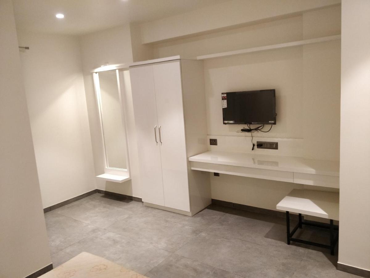 Hotel My Home Residency Nāsik Eksteriør bilde