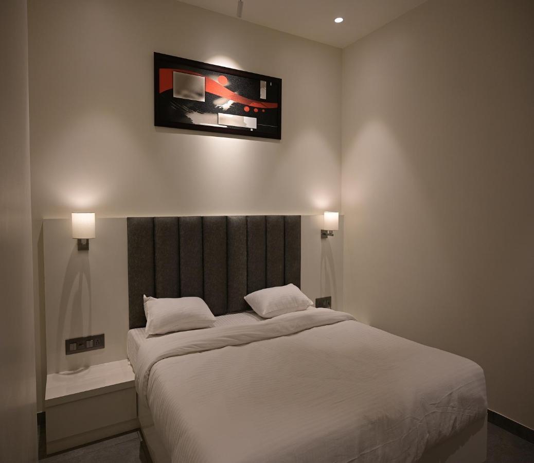 Hotel My Home Residency Nāsik Eksteriør bilde