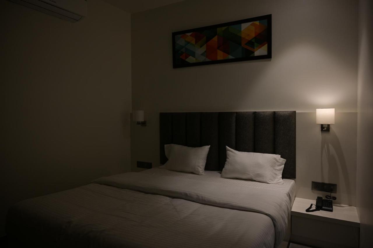 Hotel My Home Residency Nāsik Eksteriør bilde